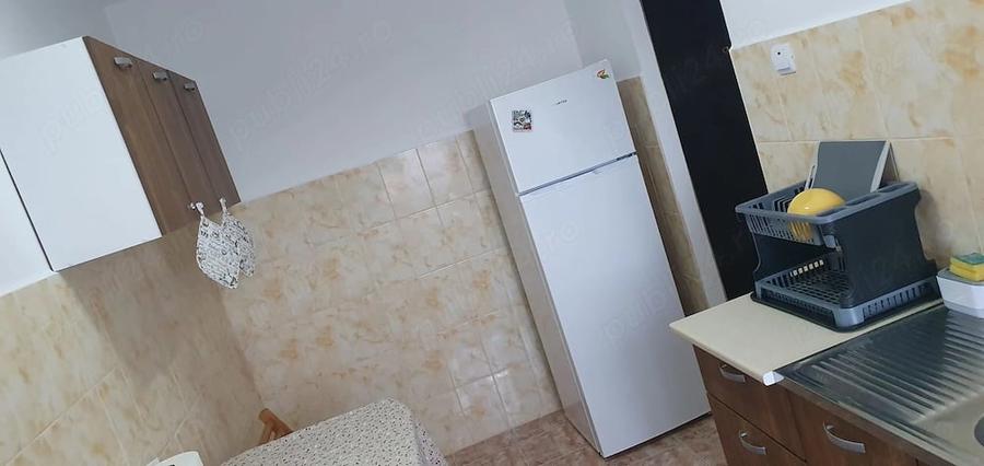 Apartament cu 2 camere nedecomandat în 1 Mai
