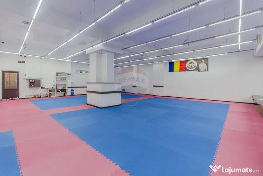 Spațiu comercial, de 170 mp, în Nord