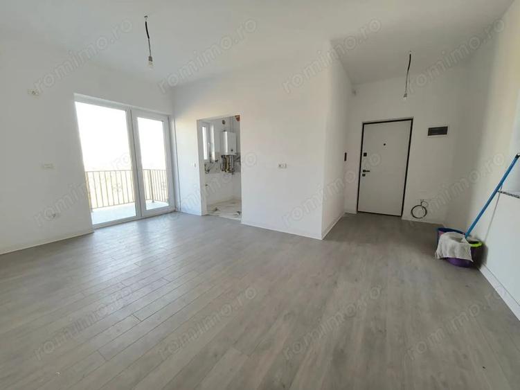 Apartament cu 2 camere decomandat în Girocului