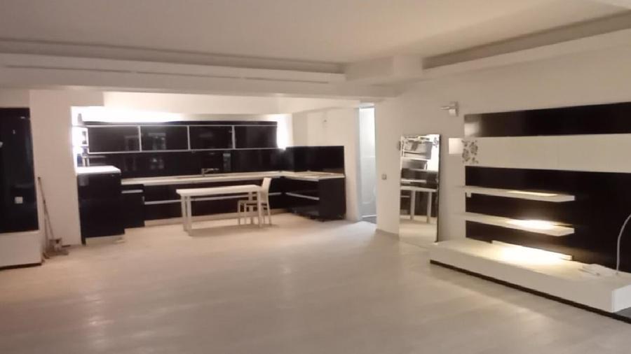Apartament cu 3 camere decomandat în Herăstrău