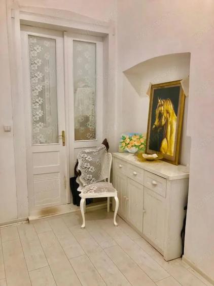 Apartament cu 3 camere decomandat în Ultracentral