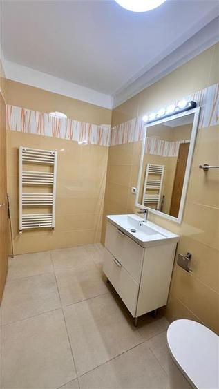 Apartament cu 2 camere decomandat în Astra