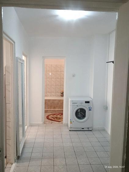 Apartament cu 2 camere decomandat în Sud
