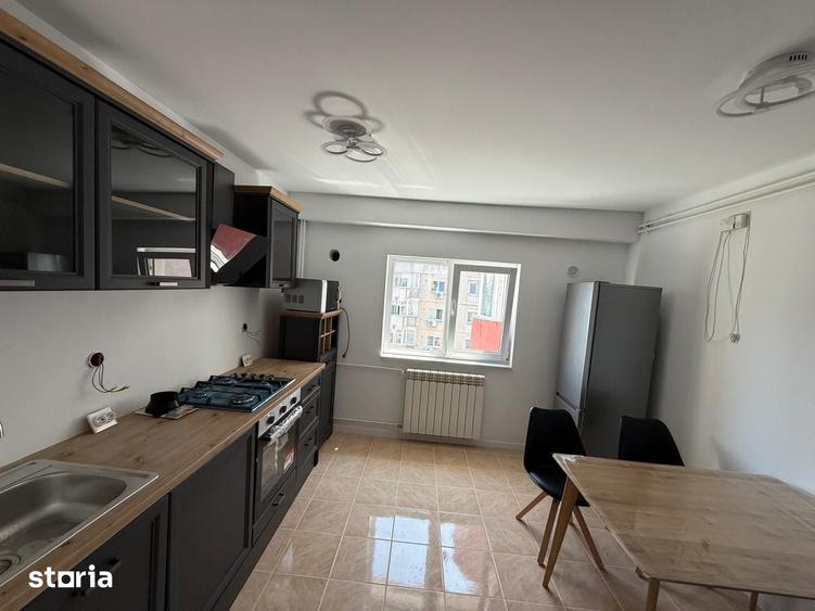 Apartament cu 3 camere decomandat în 13 Septembrie