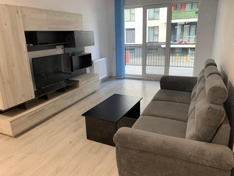 Apartament cu 2 camere decomandat în Titan
