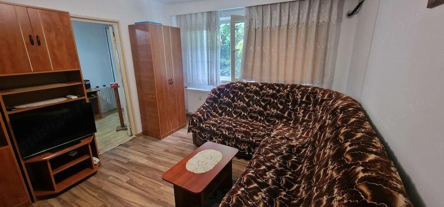 Apartament cu 2 camere nedecomandat în Malu Roșu