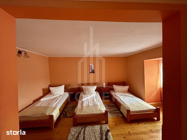 Spațiu comercial, de 890 mp, în Bazna