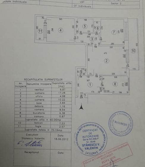 Apartament cu 3 camere semidecomandat în Vatra Luminoasă