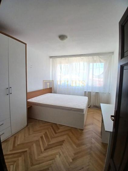 Apartament cu 3 camere in Complexul Studentesc - 4