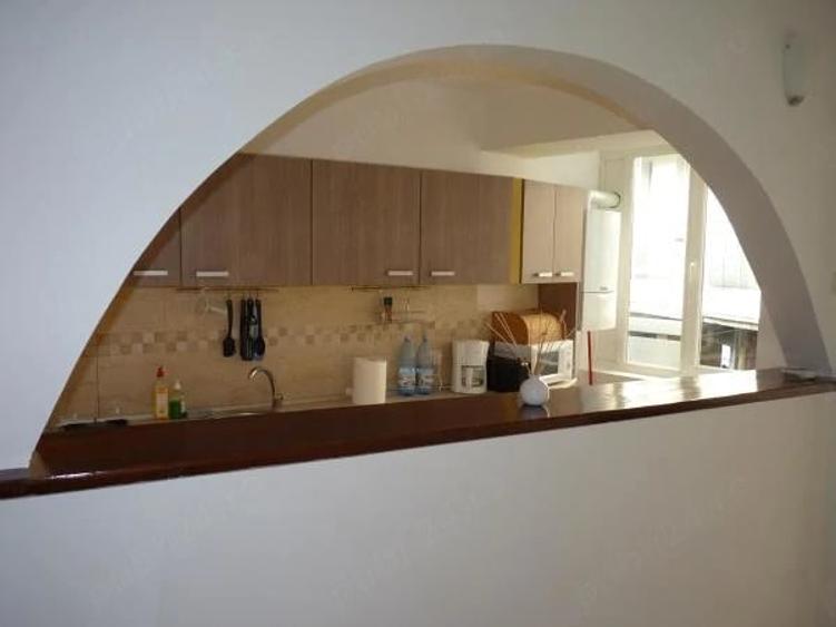 Apartament cu 2 camere semidecomandat în Sala Palatului