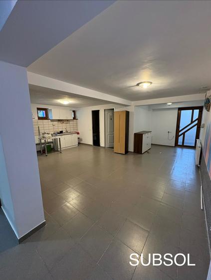 Casă cu 4 camere cu Teren 230 Mp în Dacia