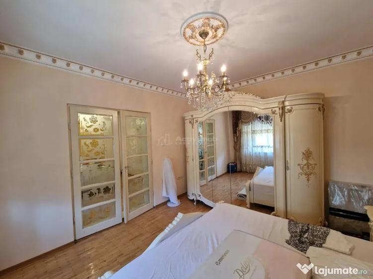 Casă cu 4 camere cu Teren 680 Mp în Triaj