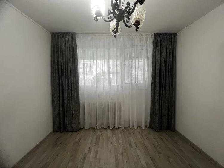 Apartament cu 3 camere decomandat în Pantelimon