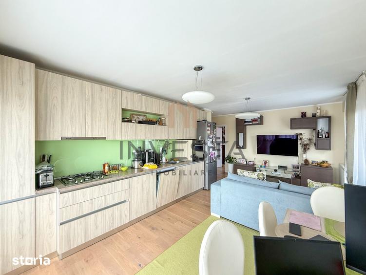 Apartament cu 4 camere în Europa