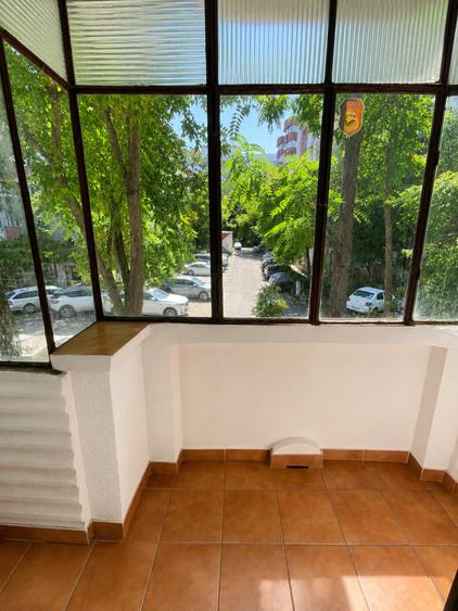 Apartament cu 3 camere decomandat în 13 Septembrie