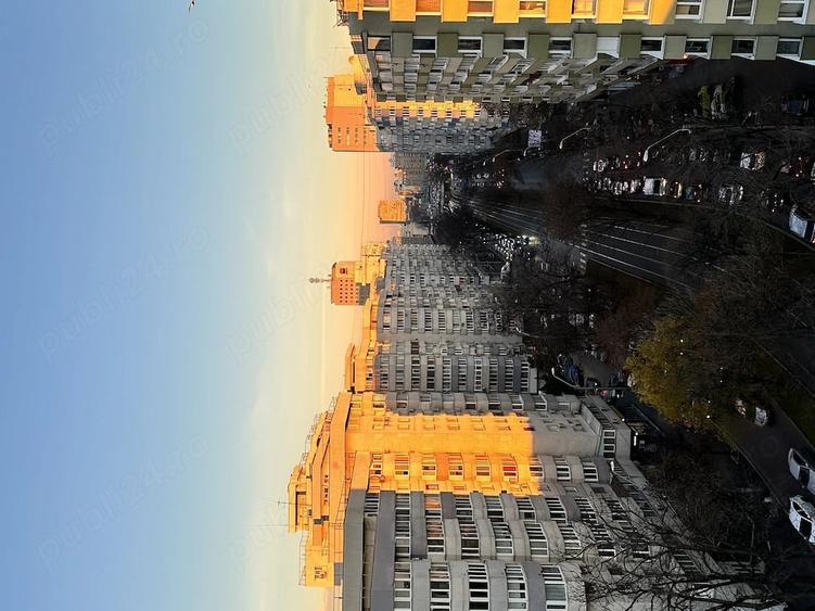 Apartament cu 3 camere decomandat în Titulescu