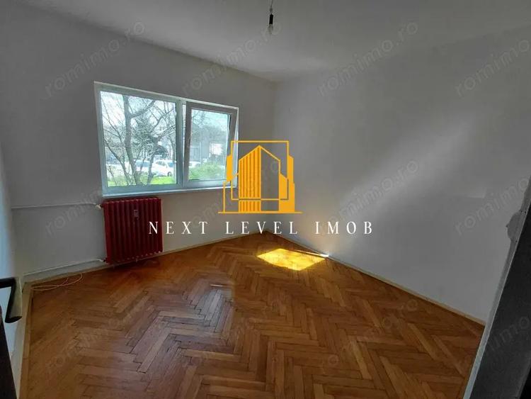 Apartament cu 2 camere decomandat în Trivale