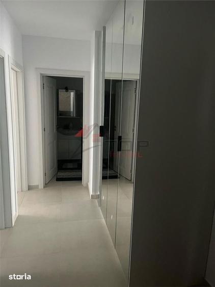 Apartament cu 3 camere, mobilat în Rediu