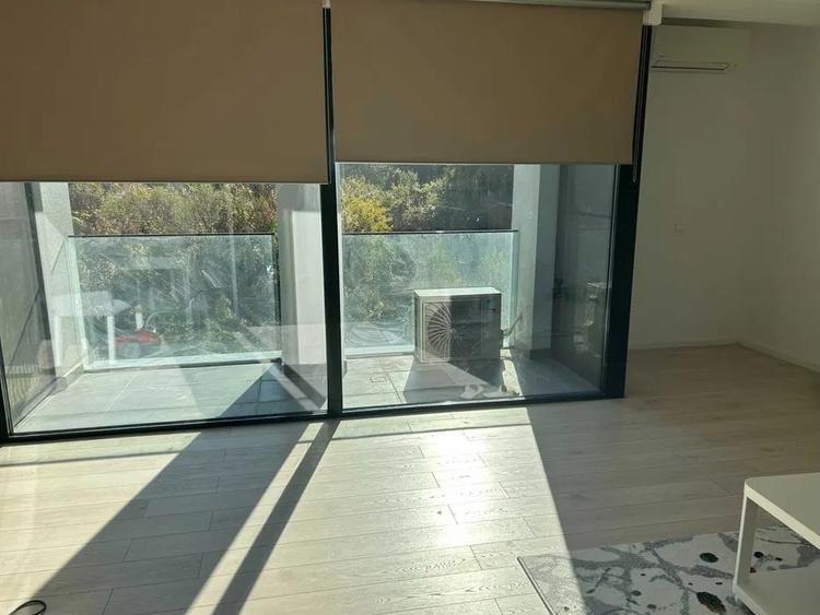 Apartament cu 2 camere decomandat, mobilat în Băneasa