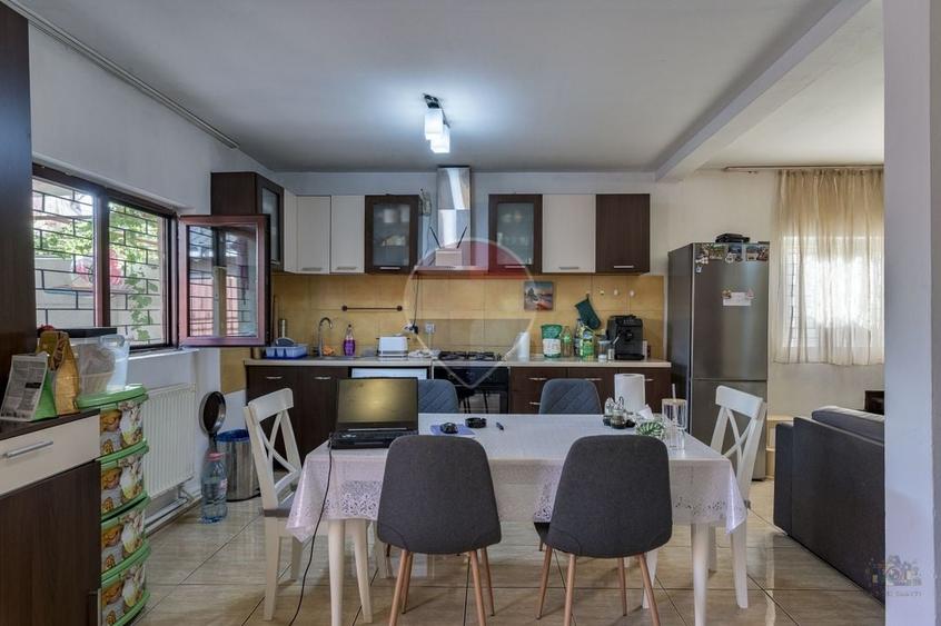 Casă individuală cu 4 camere cu Teren 134 Mp în Ultracentral
