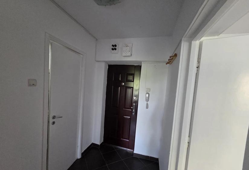 Apartament cu 2 camere semidecomandat în Drumul Taberei