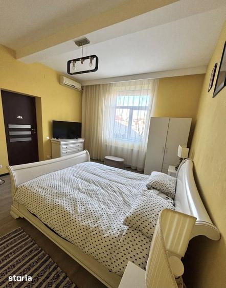 Apartament cu 3 camere decomandat în Grivița