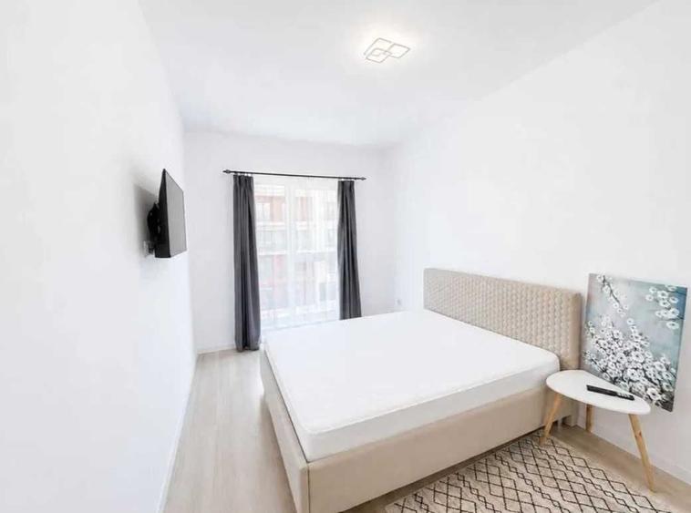 Apartament cu 2 camere semidecomandat în Central
