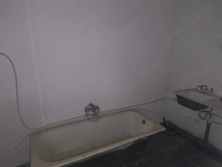 Casă cu Teren 741 Mp în Central