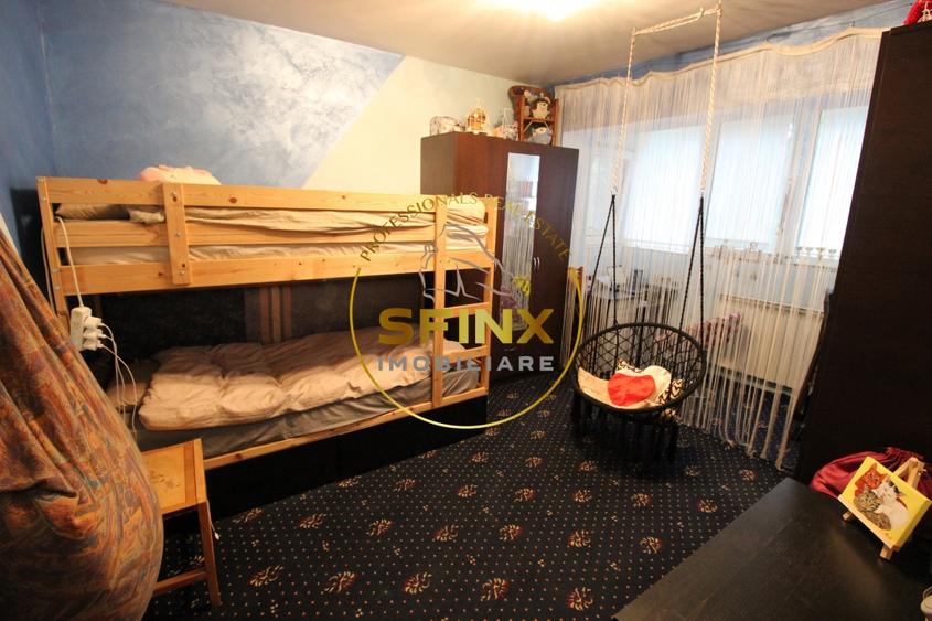 Apartament cu 3 camere decomandat, mobilat în Teiul Doamnei