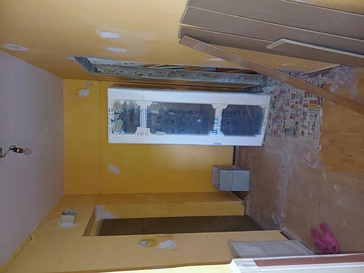 Apartament cu 2 camere decomandat în Baru