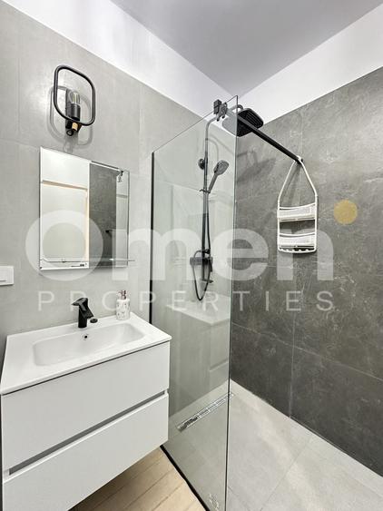 Apartament cu 2 camere decomandat, mobilat în Est
