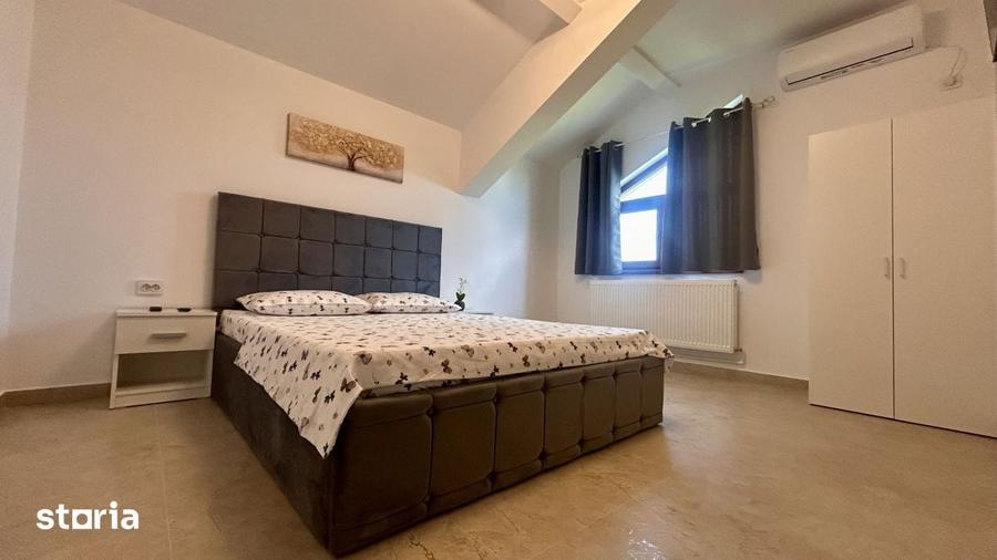Casă cu 7 camere cu Teren 250 Mp în Nord