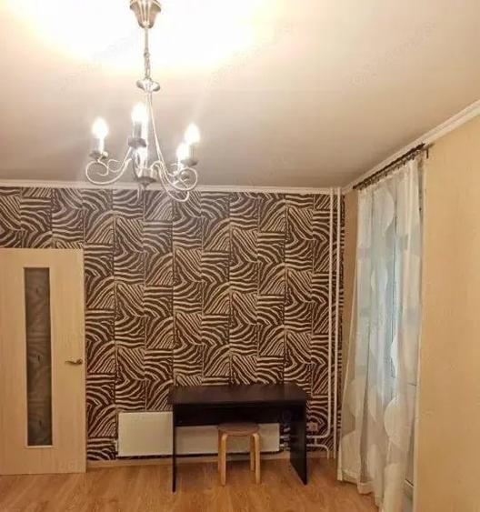 Apartament cu 2 camere în Complex Studențesc