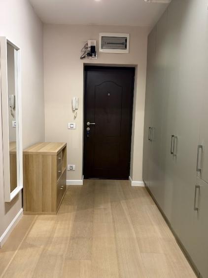 Apartament cu 2 camere semidecomandat, mobilat în Barbu Văcărescu