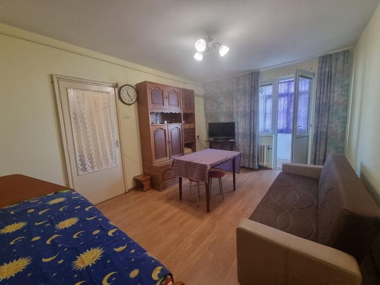 Apartament cu 2 camere în Berceni