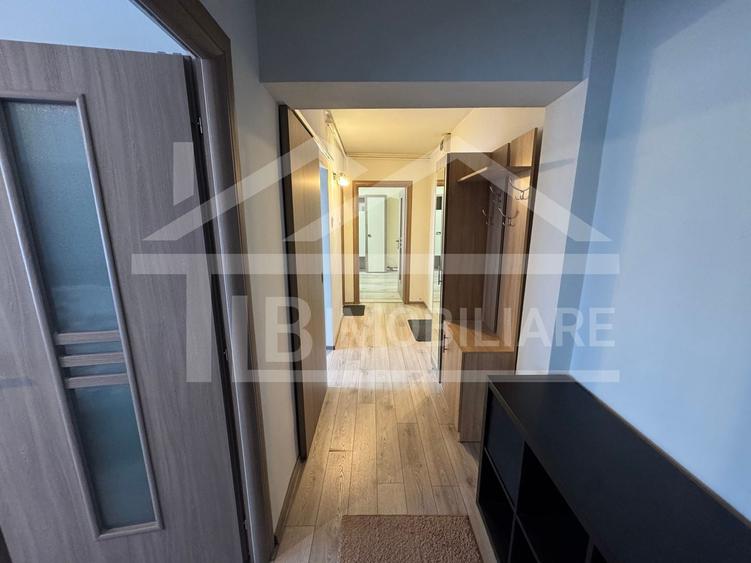 Apartament cu 3 camere decomandat, mobilat în Diamant