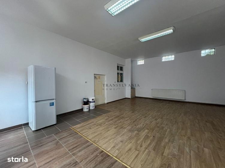 Casă cu 4 camere în Central