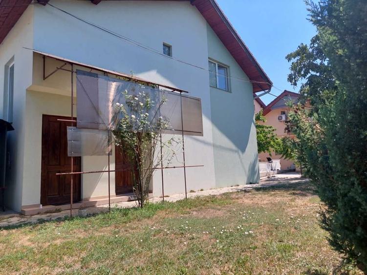 Apartament cu 2 camere decomandat în Tomești