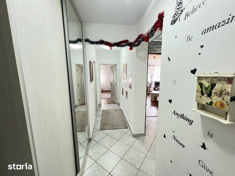Apartament cu 2 camere decomandat, mobilat în Sânpetru
