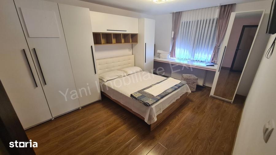 Casă cu 4 camere cu Teren 50 Mp în Central