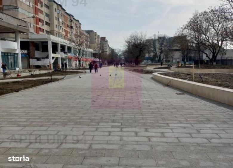 Spațiu comercial, de 163 mp, în Central