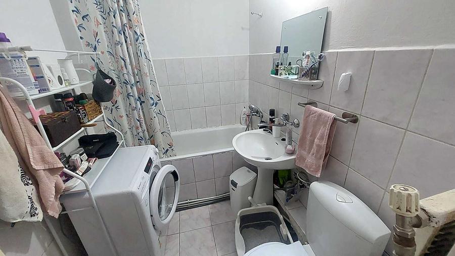 Apartament cu 2 camere decomandat în Ultracentral