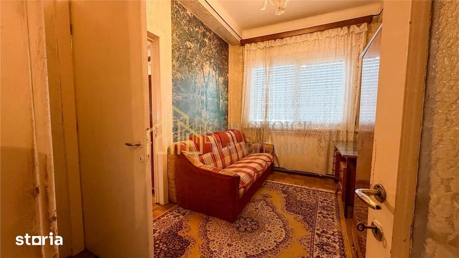Apartament cu 4 camere în Grozăvești