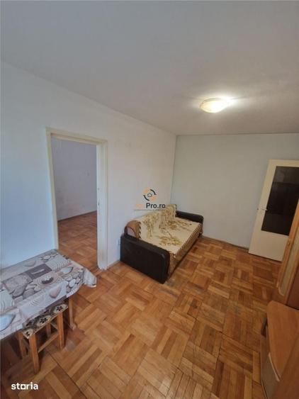 Apartament cu 2 camere semidecomandat în Dacia