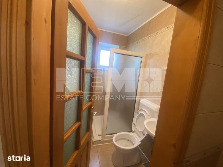Casă cu 5 camere cu Teren 1500 Mp în Rădăuți