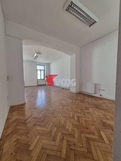 Birou, de 86 mp, în Ultracentral
