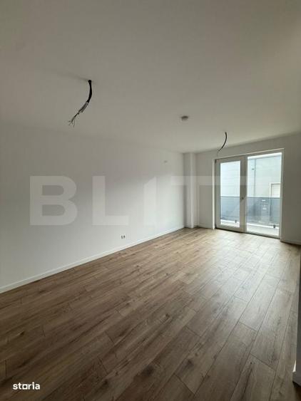 Apartament cu 3 camere decomandat în Sud