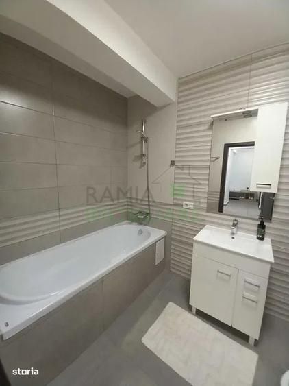 Apartament cu 2 camere decomandat în Tractorul