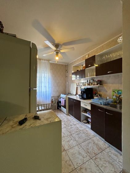 Apartament cu 2 camere decomandat în Fizicienilor