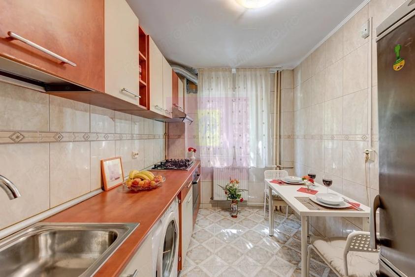 Apartament cu 2 camere decomandat în Panduri